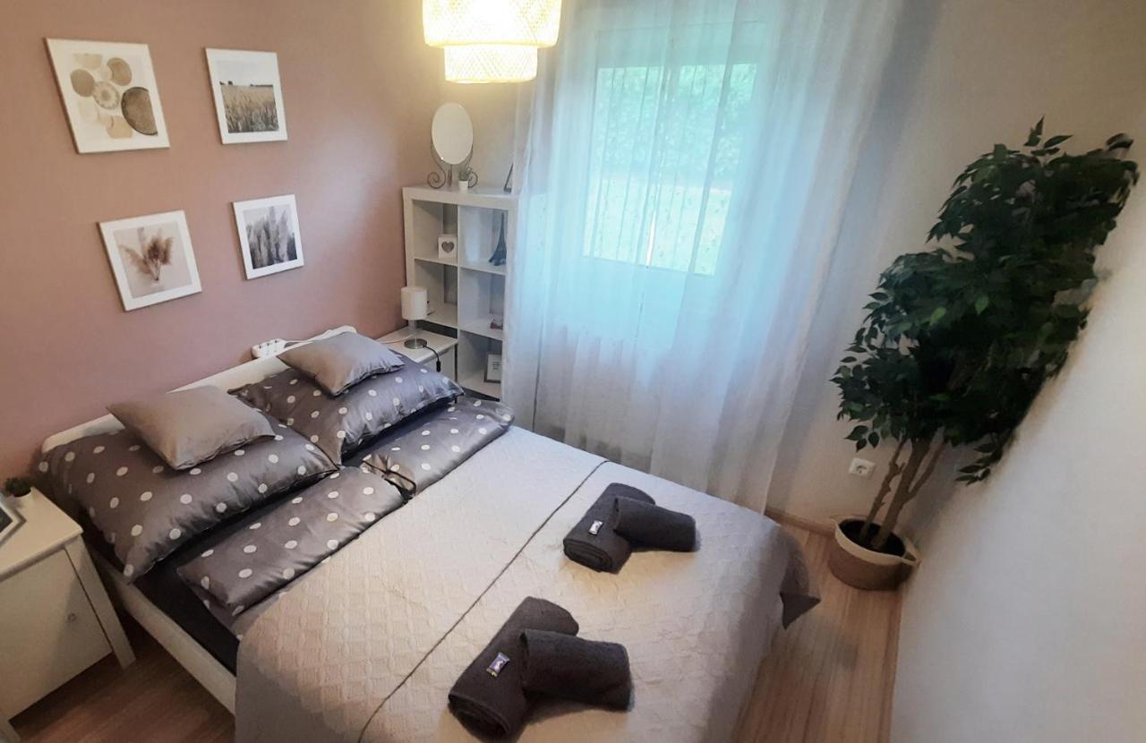 Mediterrania Apartment Кестели Екстериор снимка