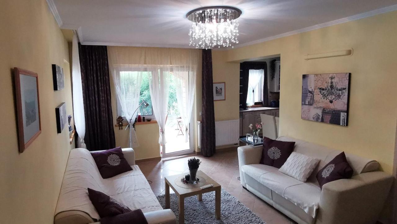 Mediterrania Apartment Кестели Екстериор снимка